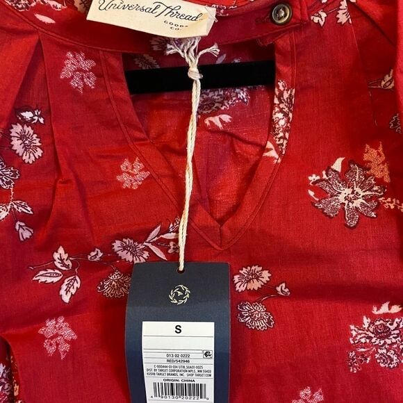Universal Thread long sleeve printed Top - Red -S - Picture 7 of 7